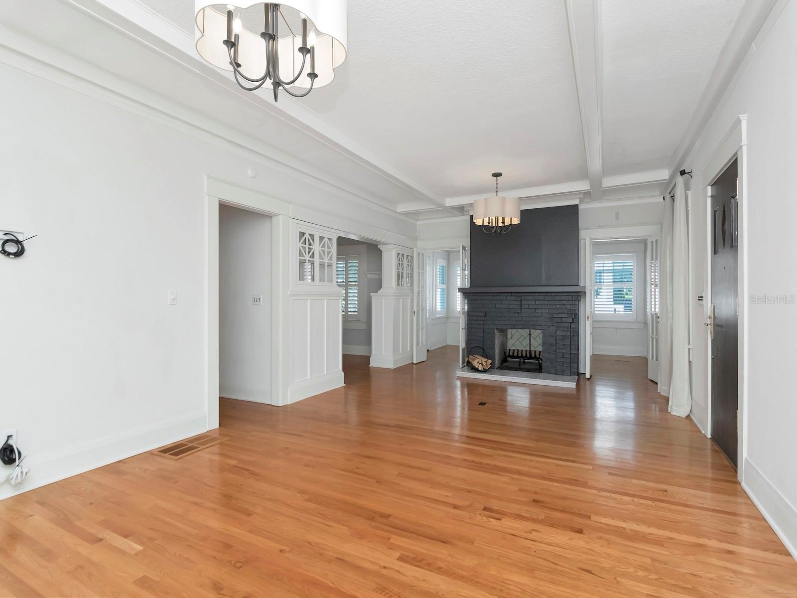 BAYSHORE PLACE - Residential