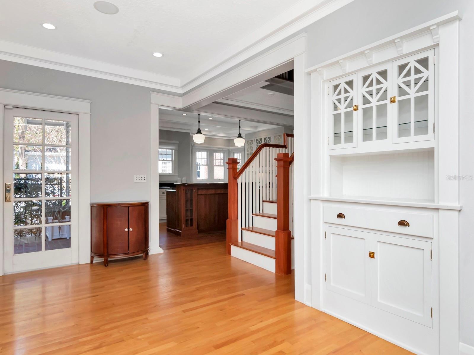 BAYSHORE PLACE - Residential