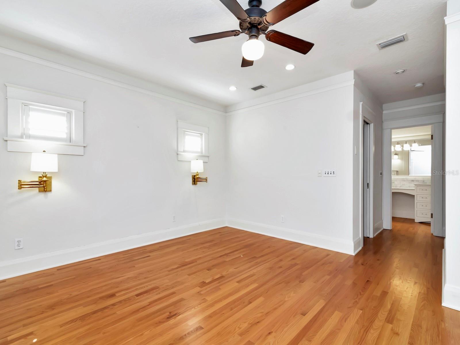 BAYSHORE PLACE - Residential