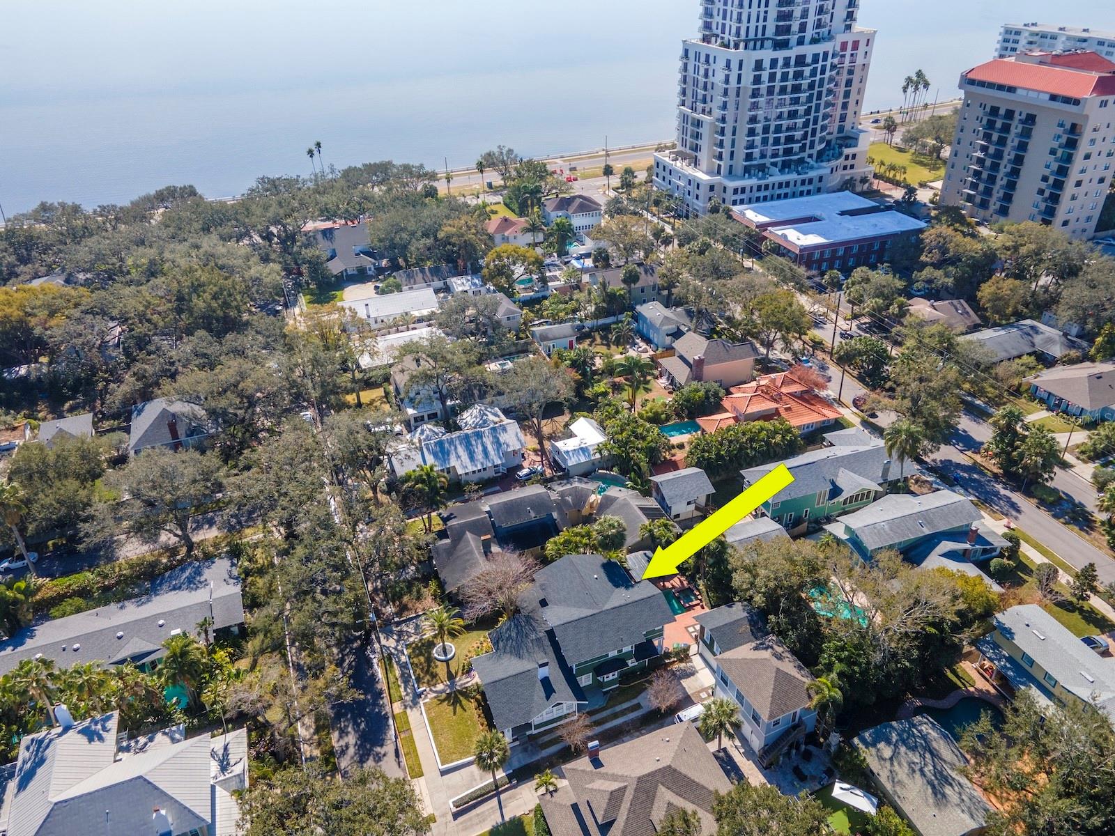 BAYSHORE PLACE - Residential