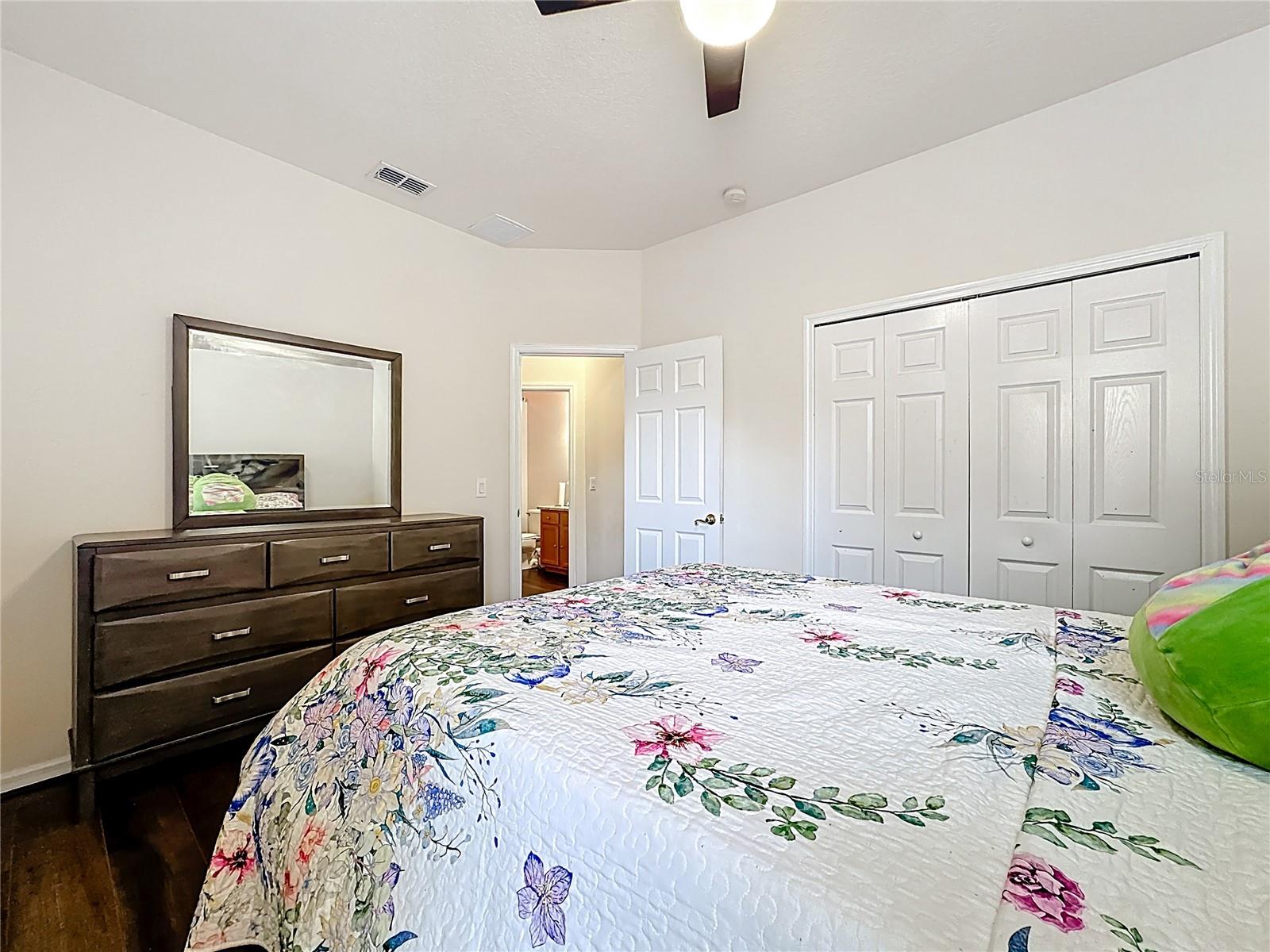 FELLS COVE UNIT 2 PH 1 - Residential Lease