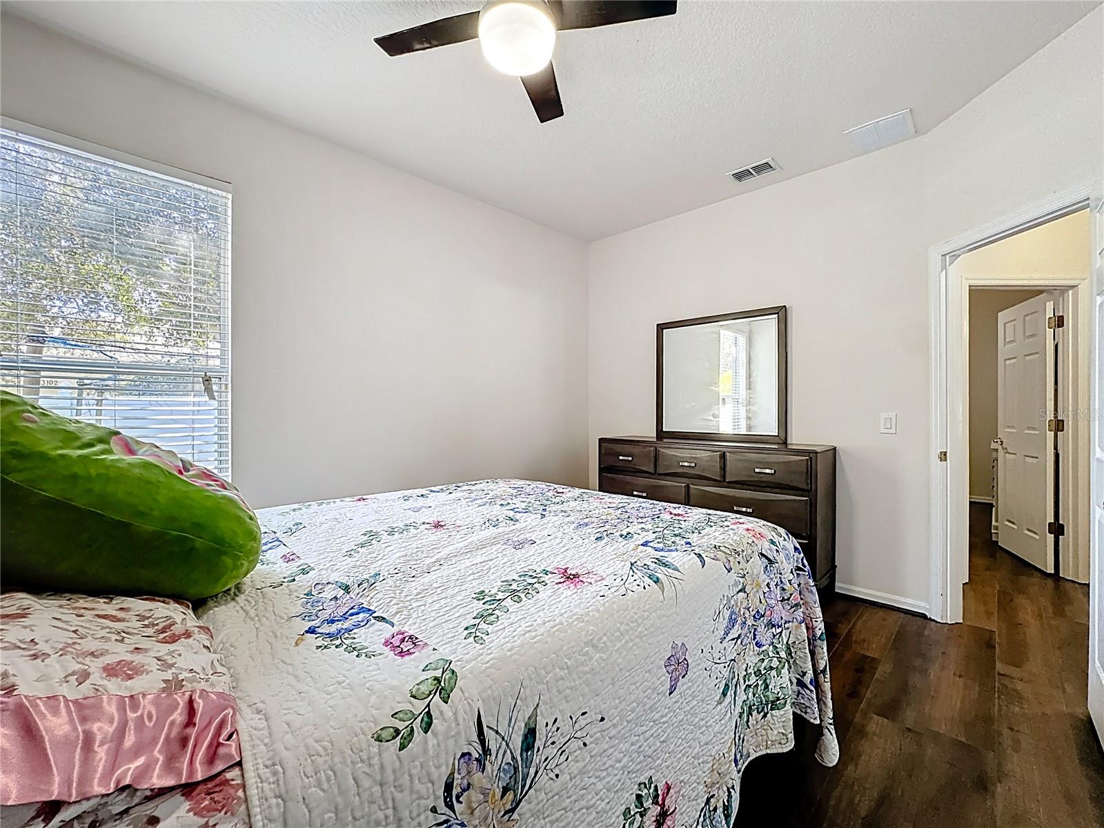 FELLS COVE UNIT 2 PH 1 - Residential Lease