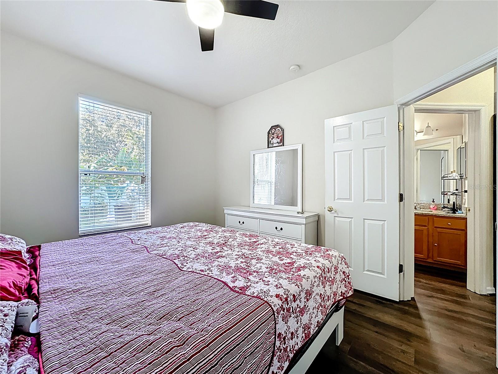 FELLS COVE UNIT 2 PH 1 - Residential Lease