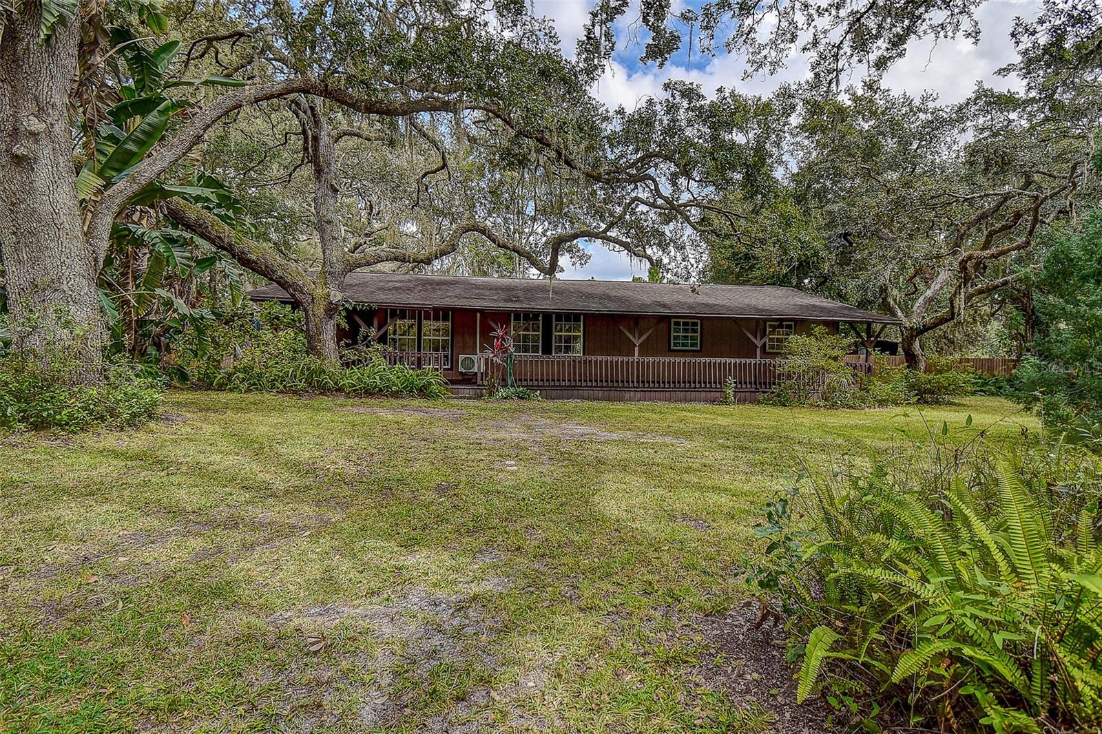 LAKE HILLS - Residential