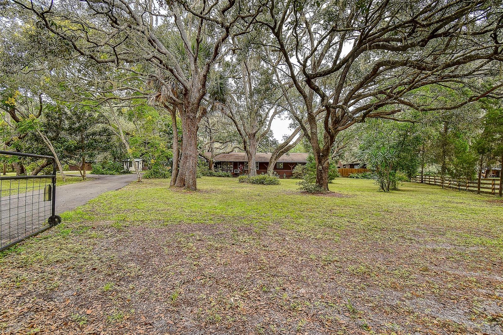 LAKE HILLS - Residential