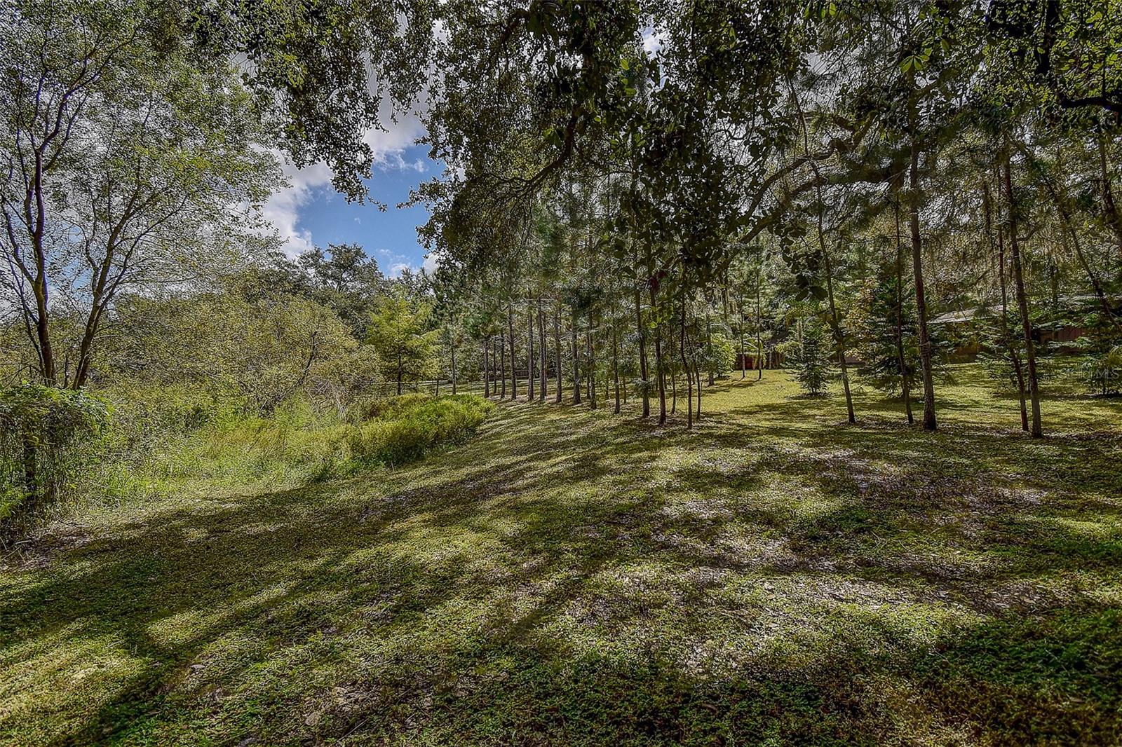 LAKE HILLS - Residential