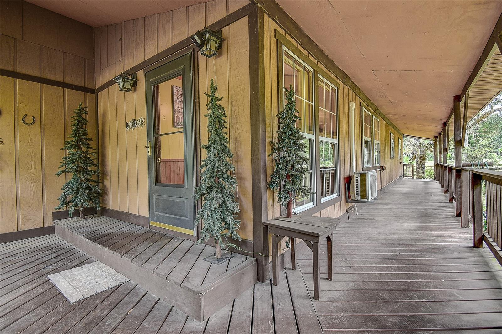 LAKE HILLS - Residential