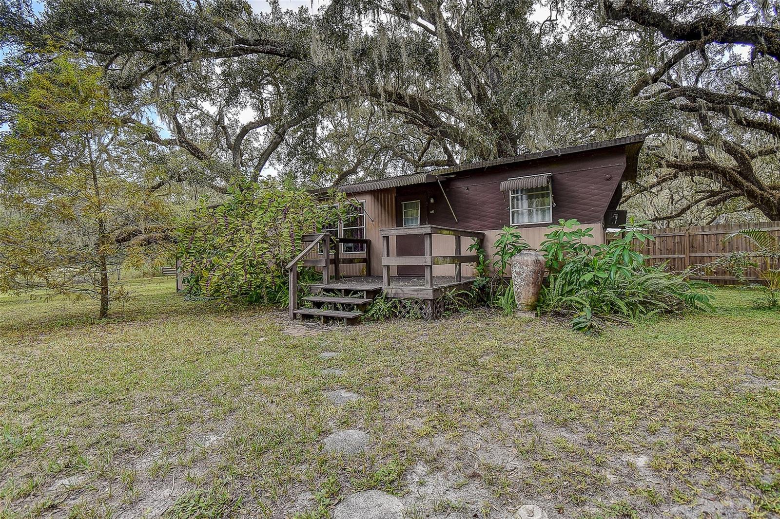 LAKE HILLS - Residential