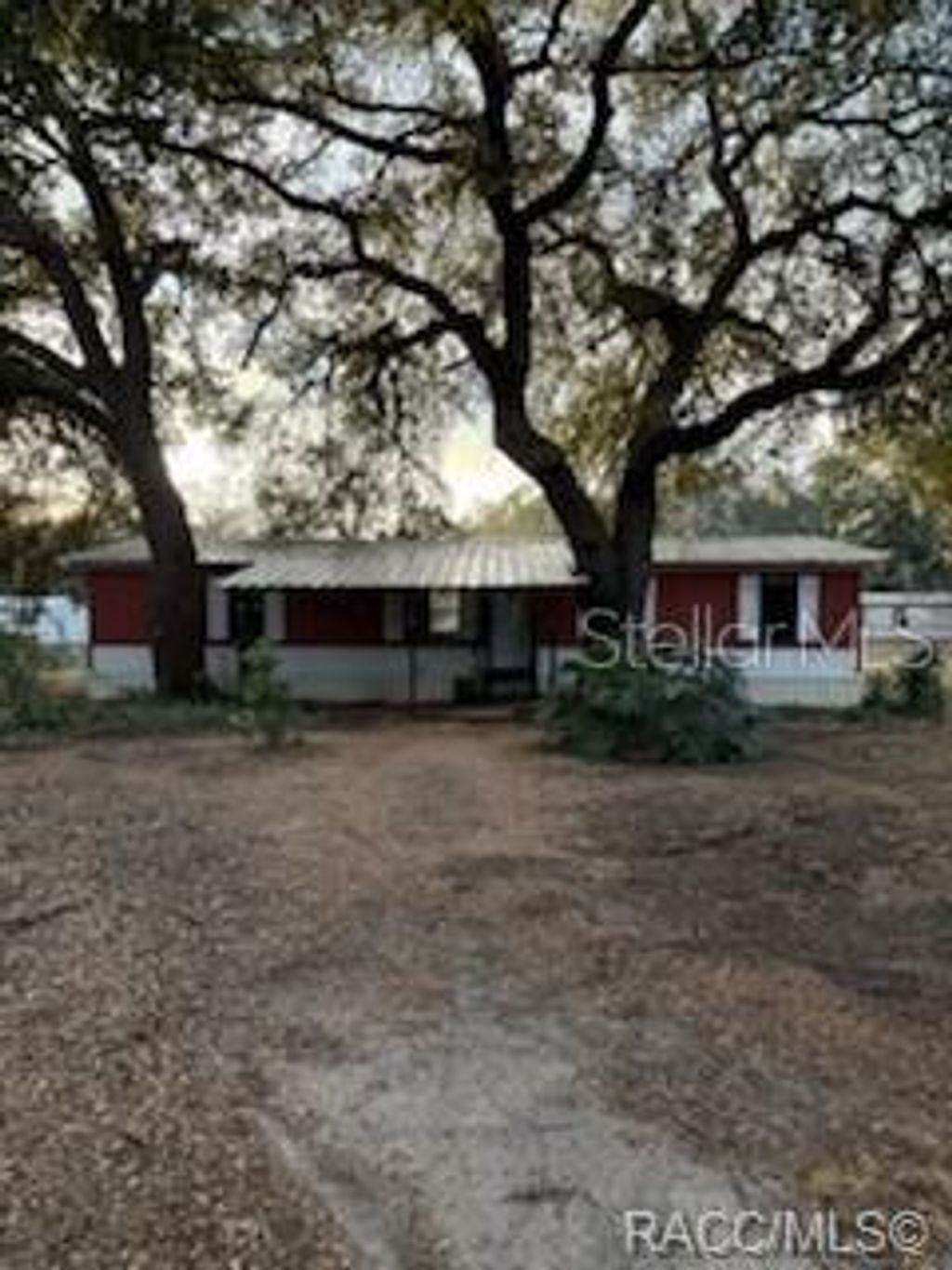 Photo of 11640 County Rd 579 Highway, Thonotosassa, FL 33592 (MLS # W7881101)