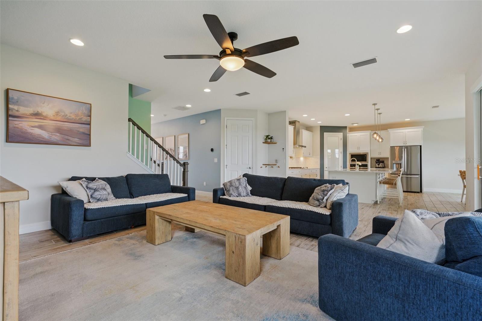 6169 GOLDEN NETTLE DRIVE