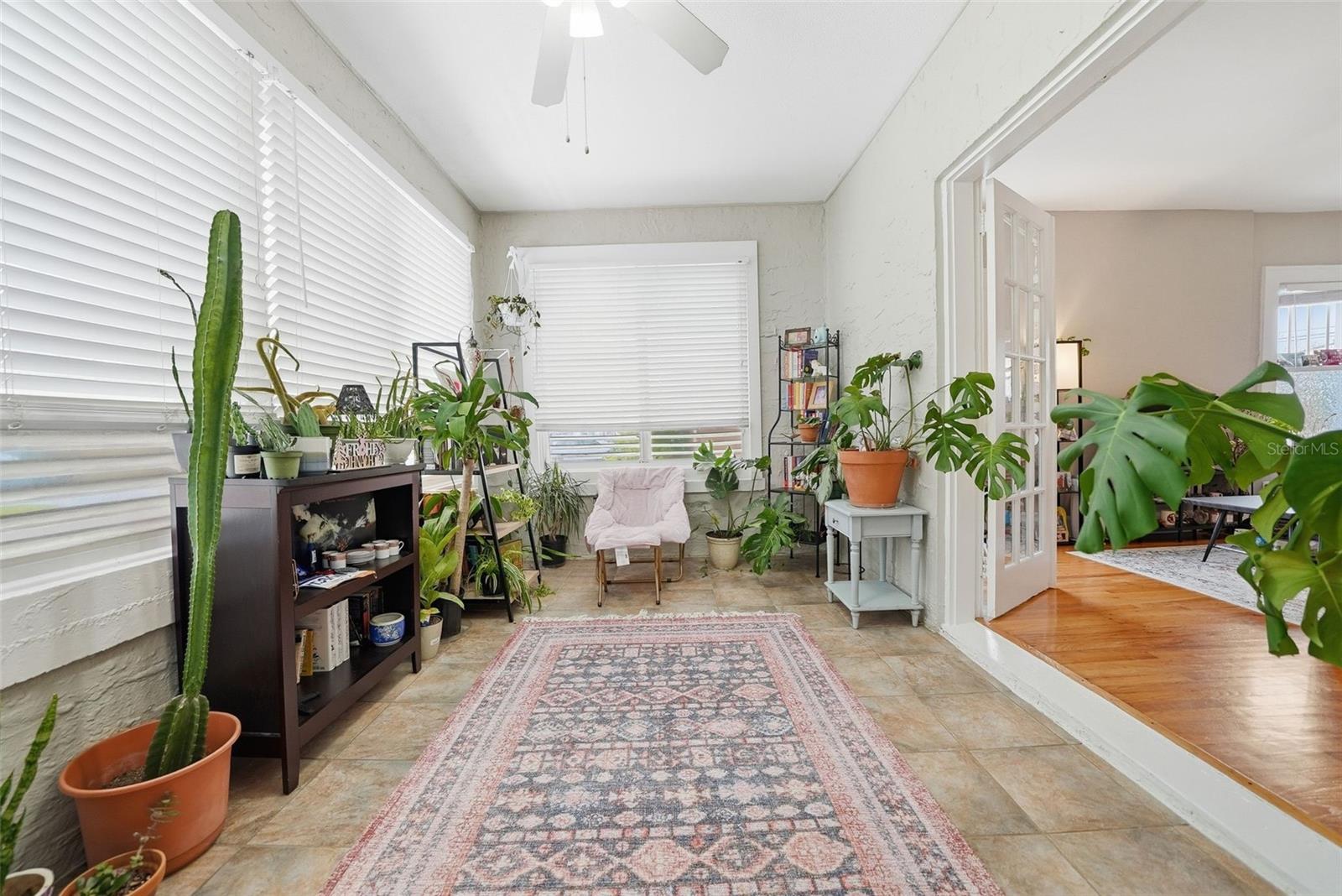 RIO VISTA SEC 6 - Residential Income