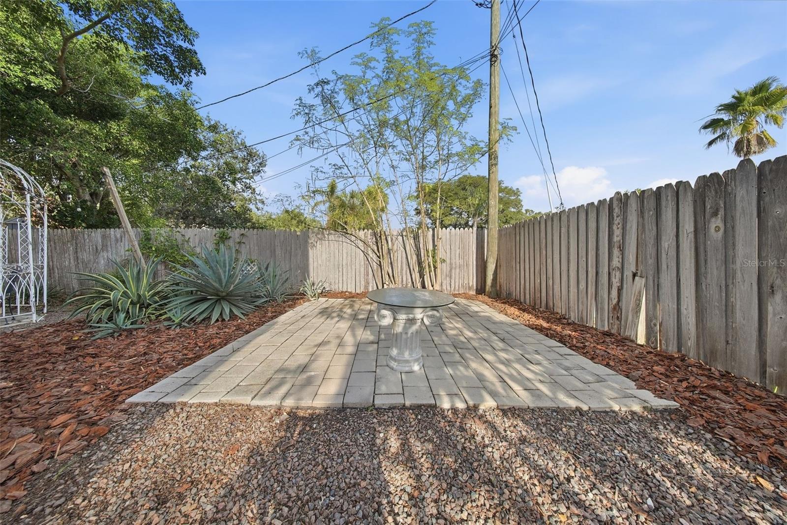 RIO VISTA SEC 6 - Residential Income