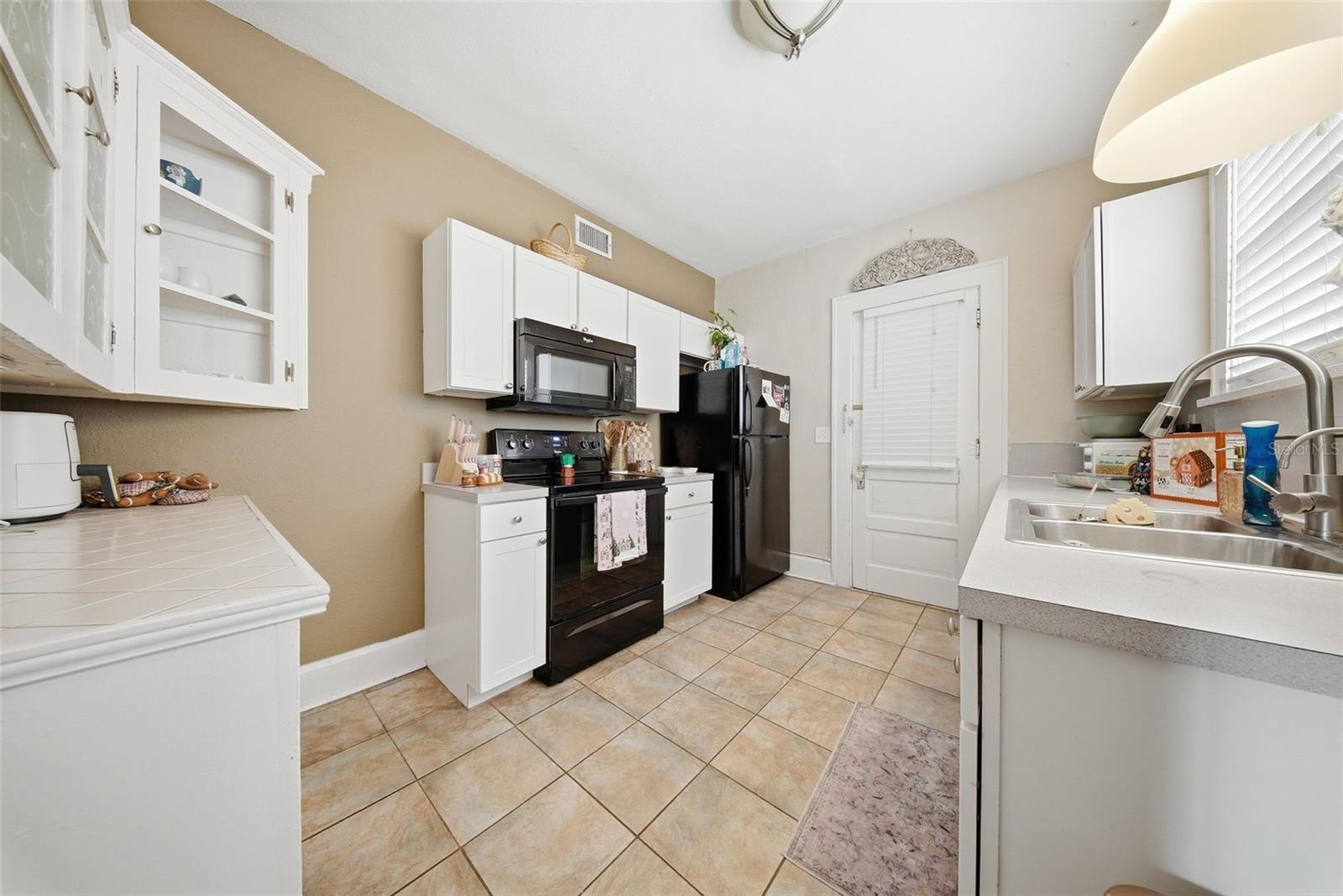 RIO VISTA SEC 6 - Residential Income