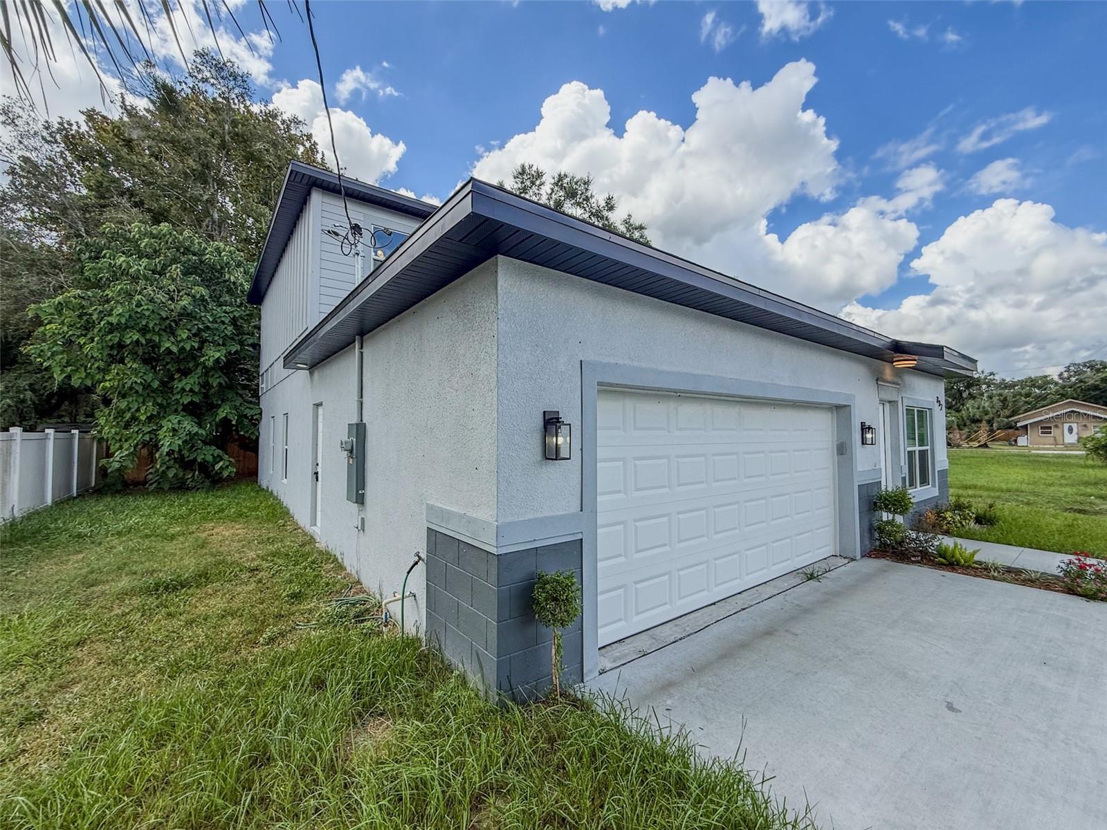802 MARVIN C ZANDERS AVENUE