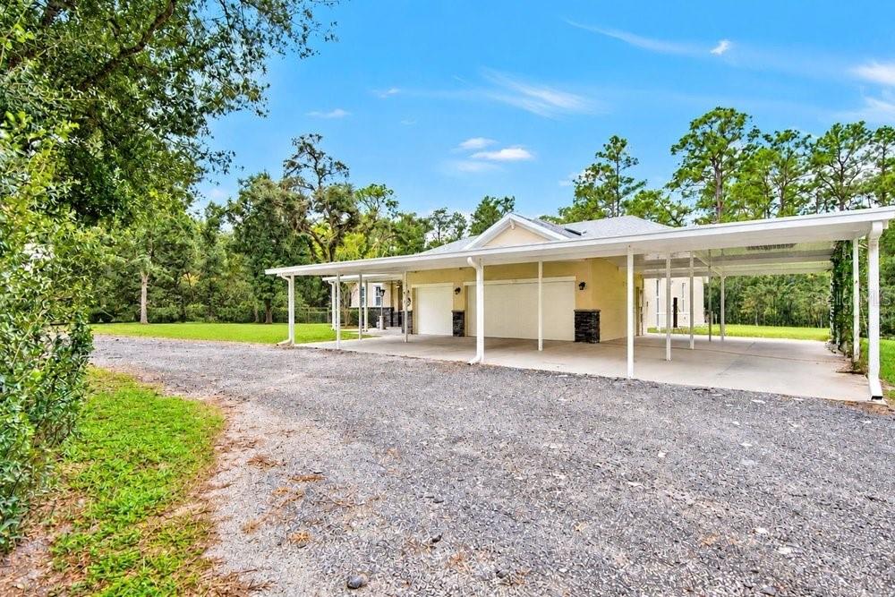 922 VOLUSIA TIMBER COURT