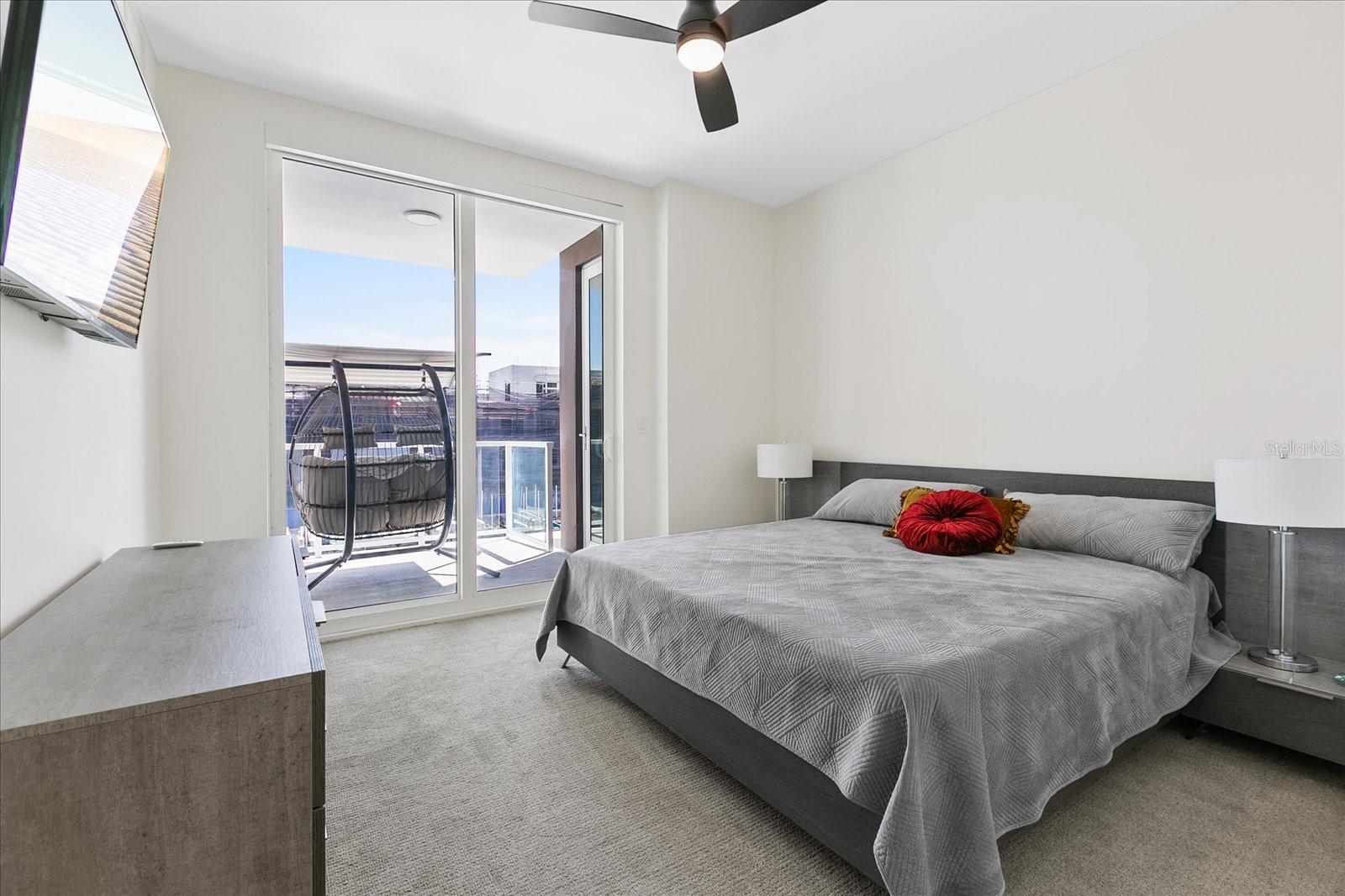 MARINA BAY 880 CONDO - Residential Lease