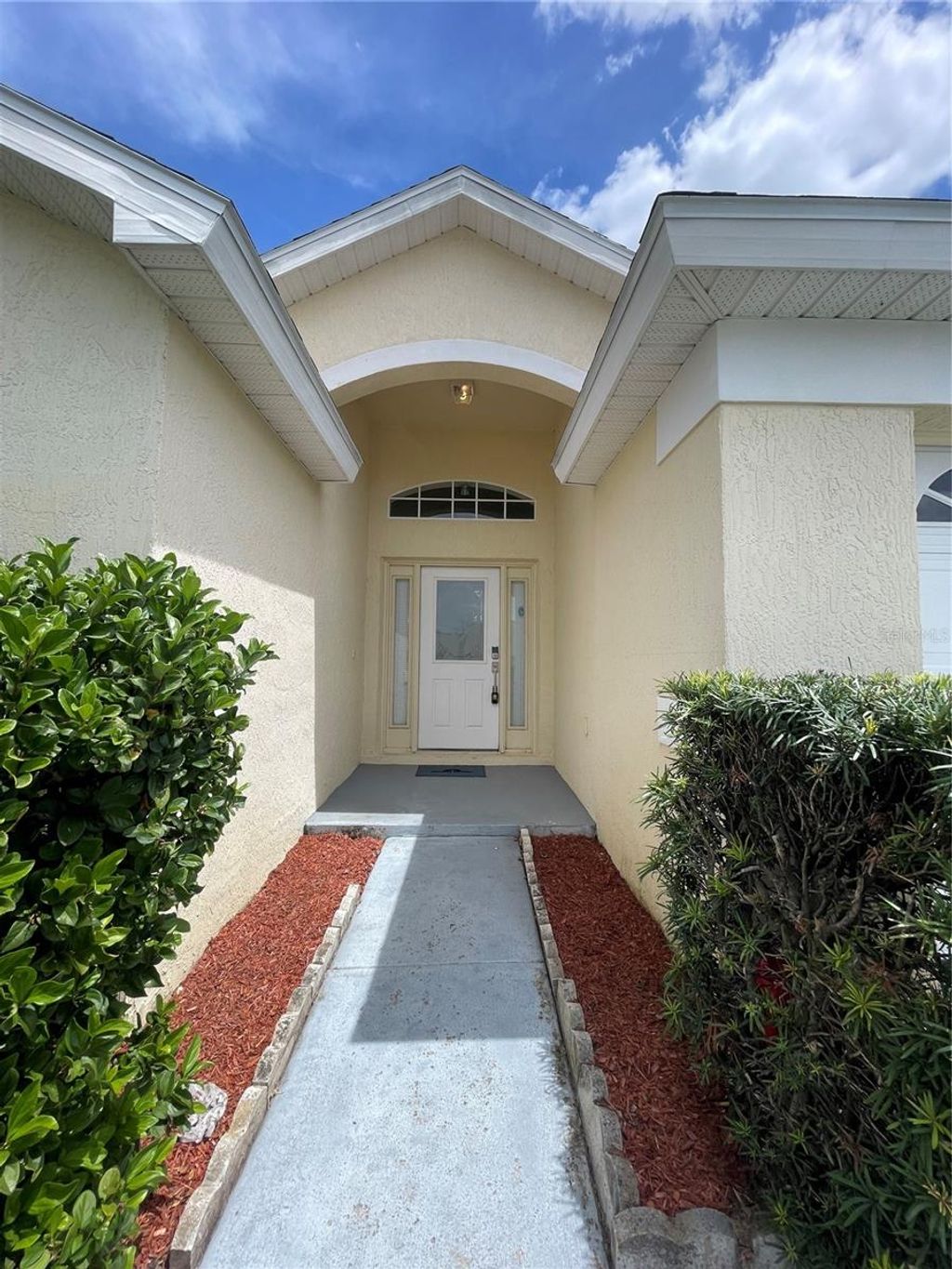 Photo of 2511 La Jolla Trail, Kissimmee, FL 34747 (MLS # S5147944)