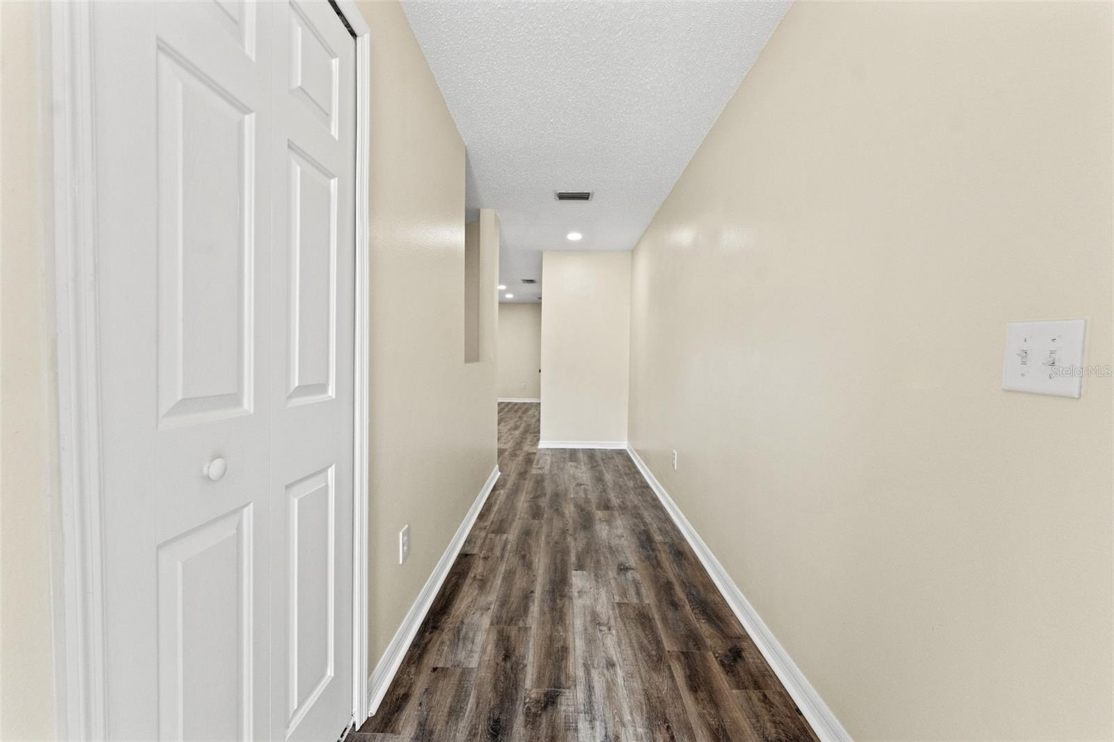EDGEWATER PLACE - Residential