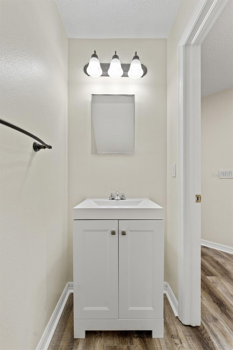 EDGEWATER PLACE - Residential
