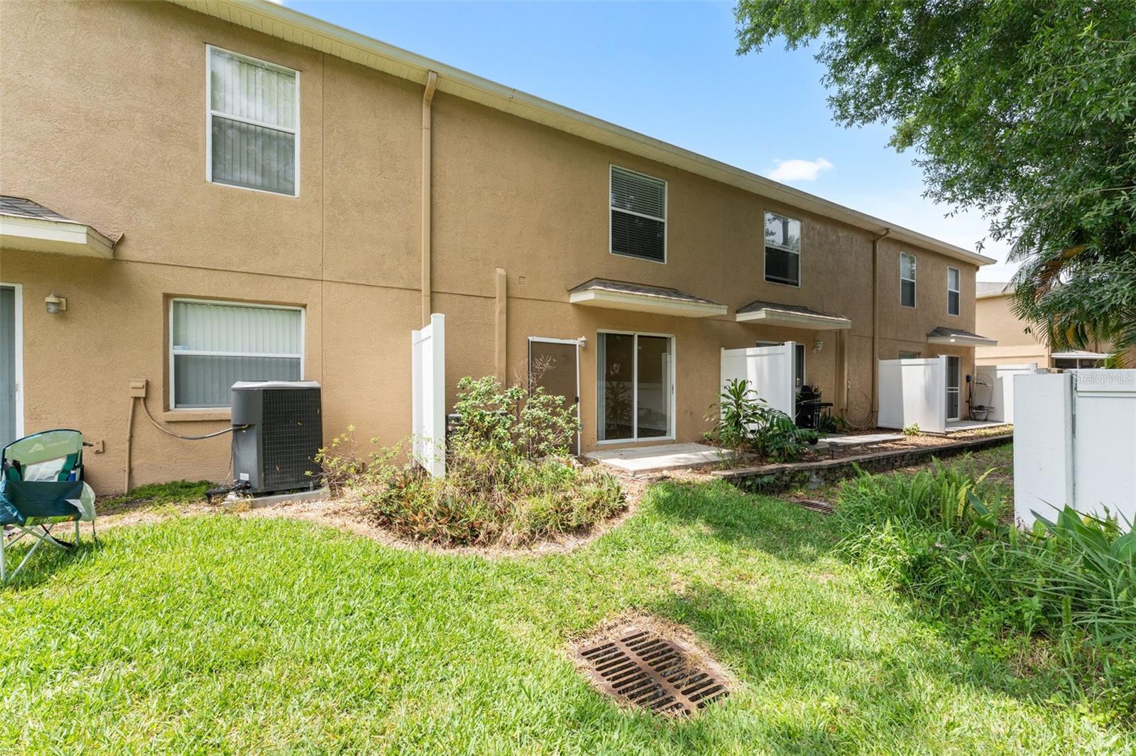 EDGEWATER PLACE - Residential