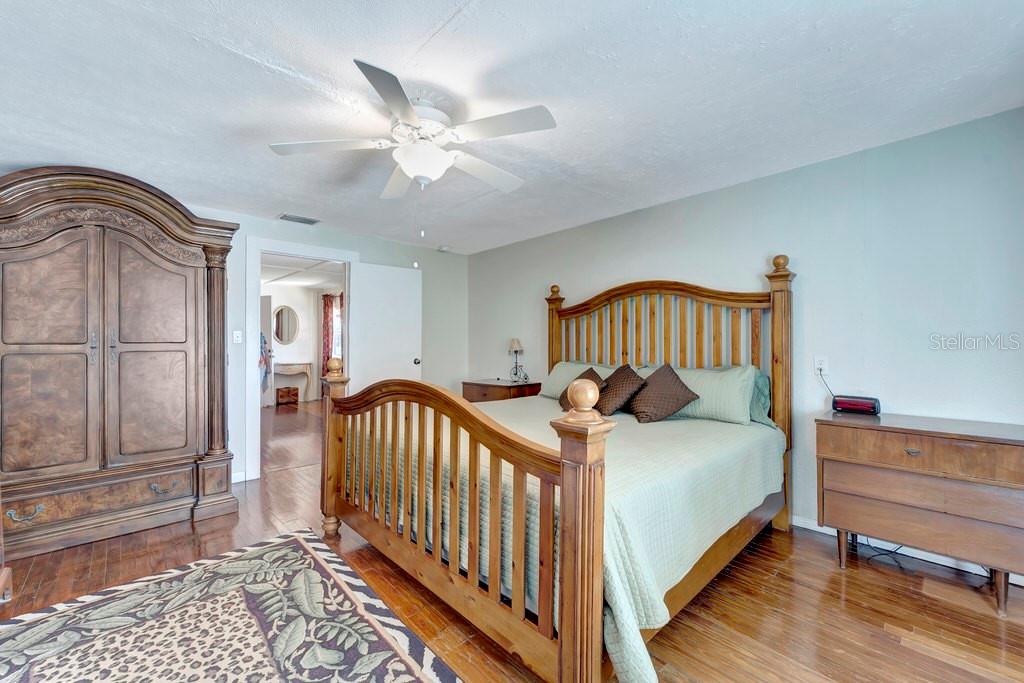 HYDE PARK TERRACE - Residential