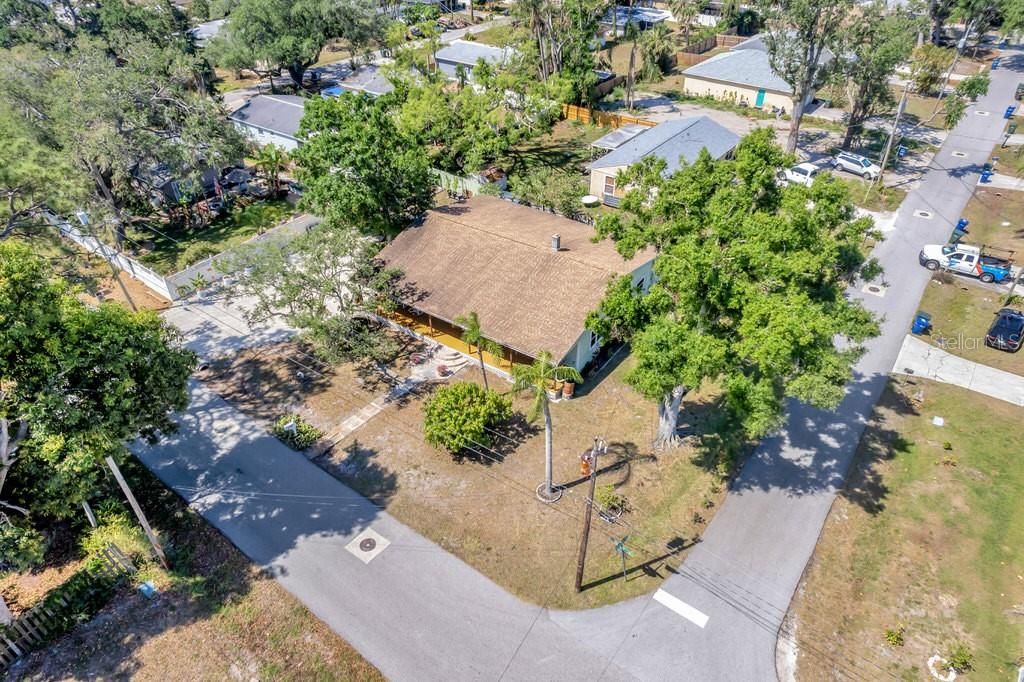 Photo of 4030 Worcester Road, Sarasota, FL 34231 (MLS # A4647705)