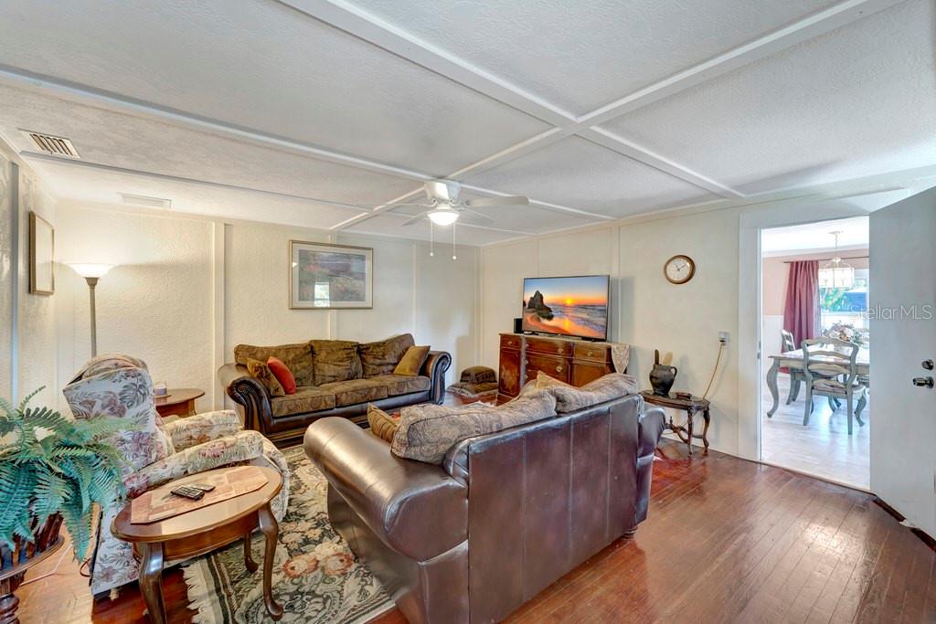 HYDE PARK TERRACE - Residential