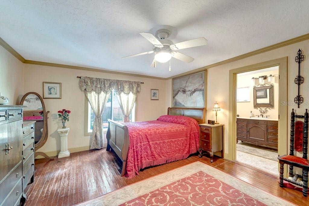 HYDE PARK TERRACE - Residential