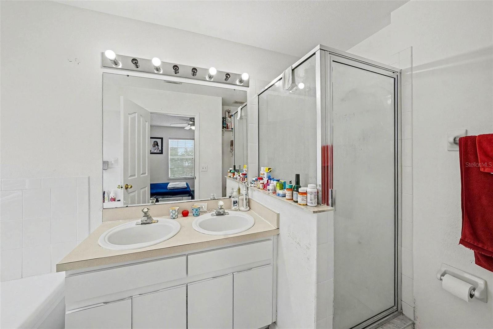 TRAFALGAR SQUARE - Residential