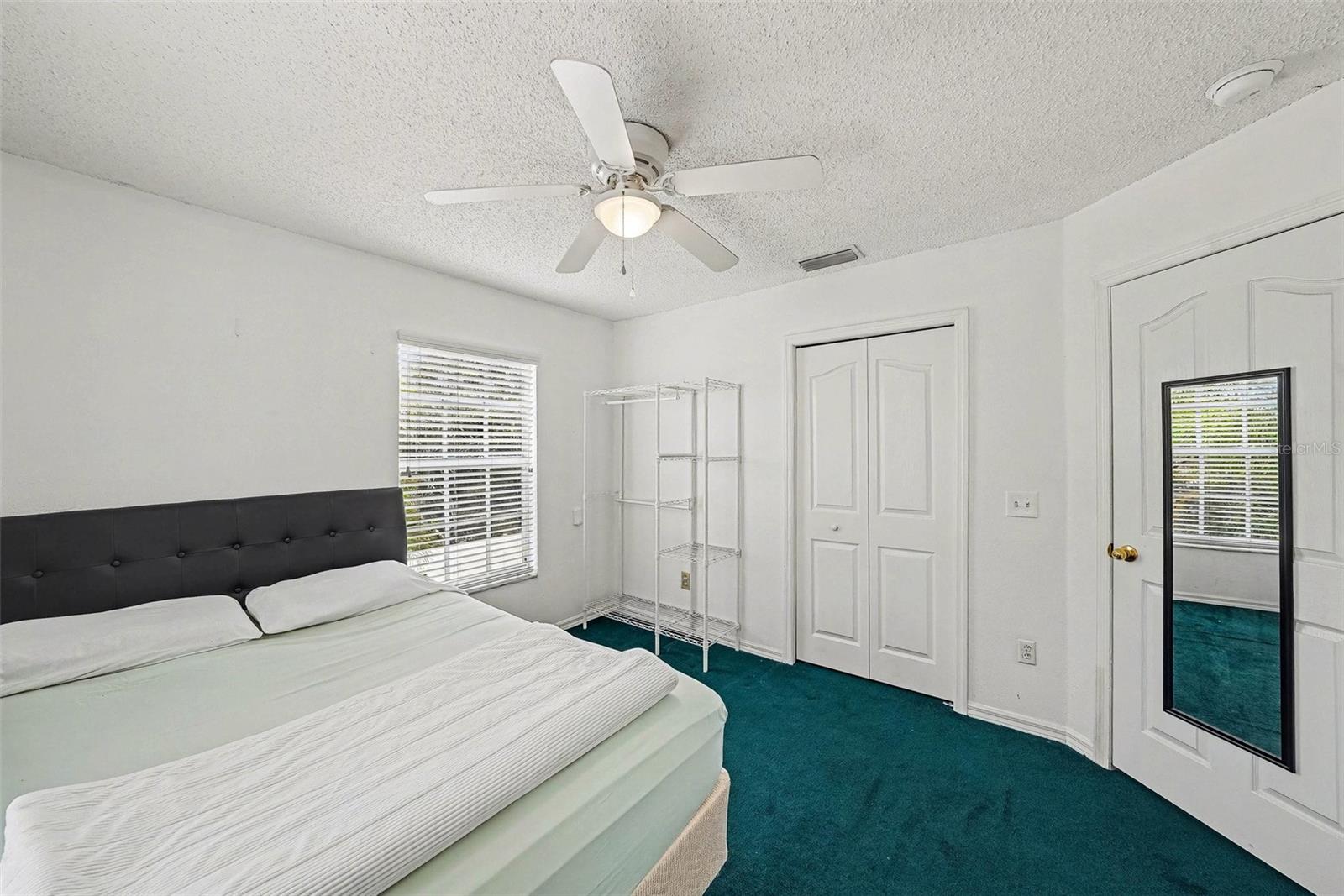 TRAFALGAR SQUARE - Residential