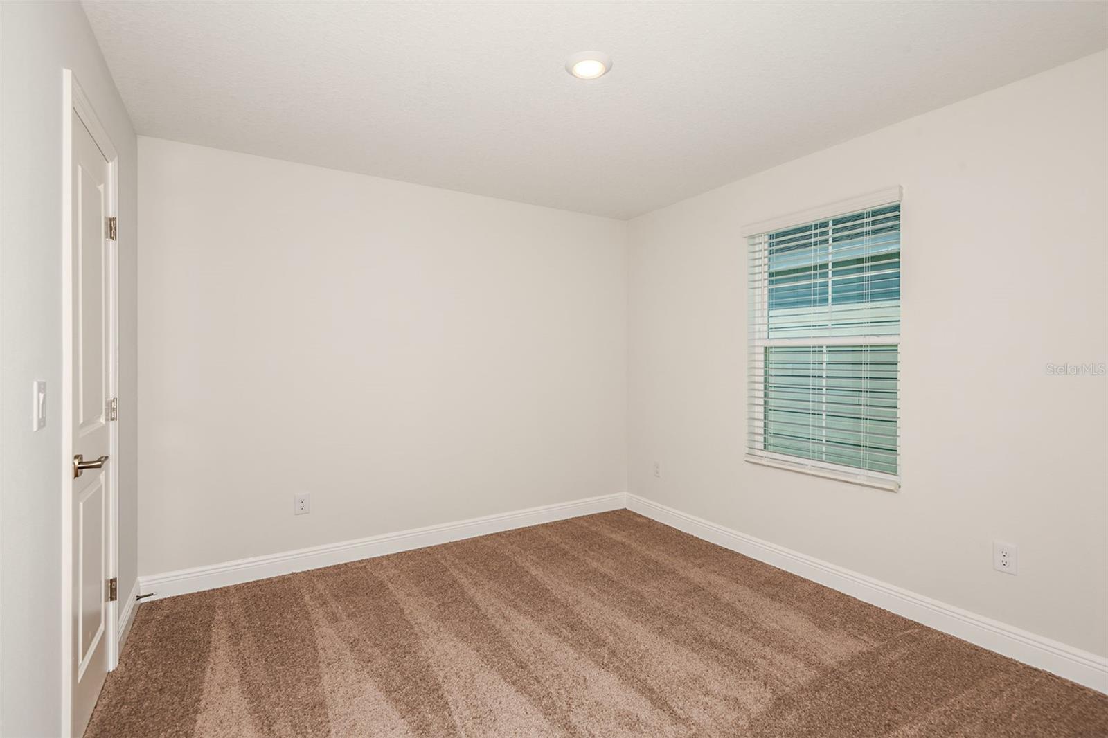 PASADENA WOODS - Residential