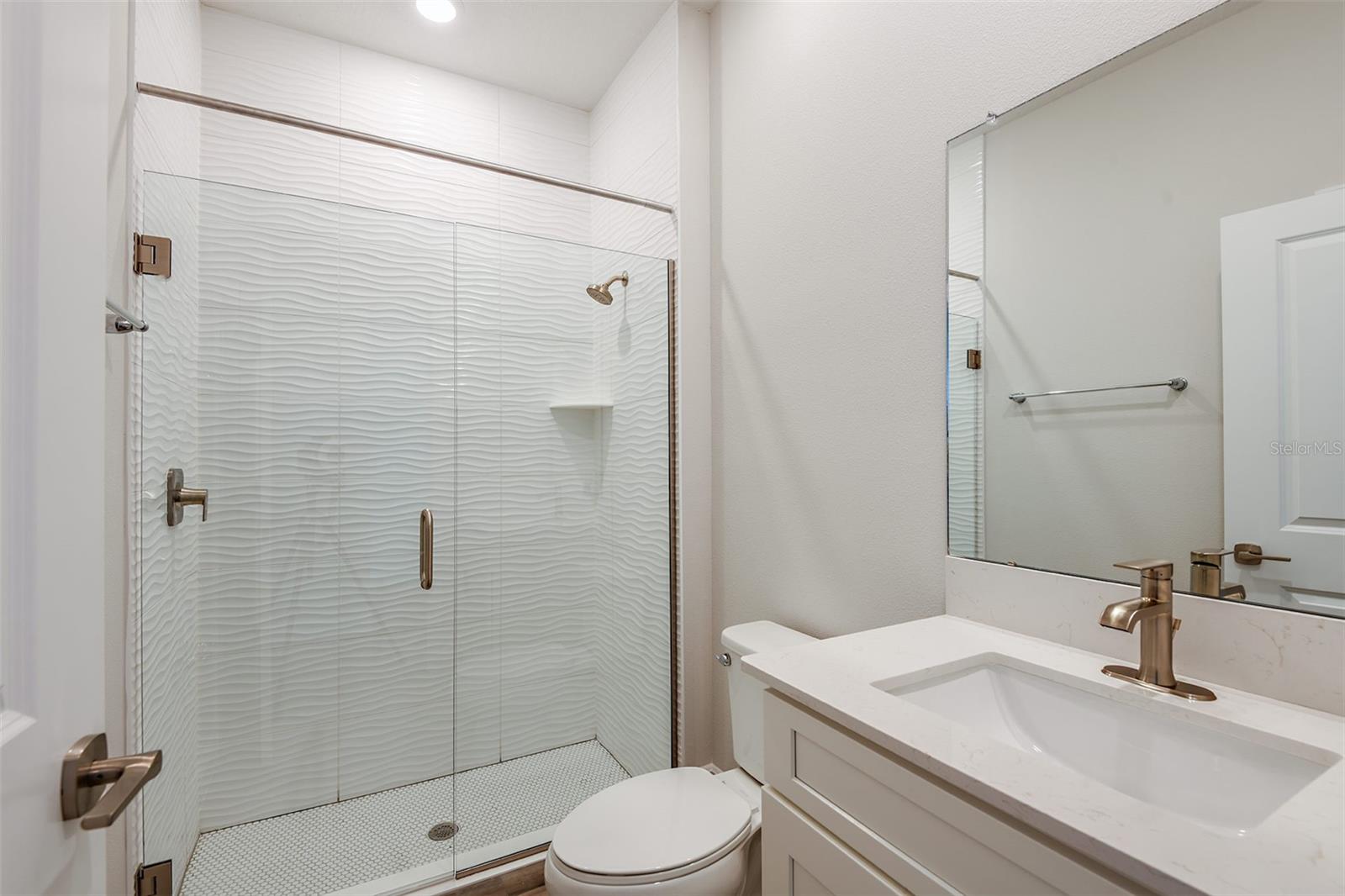 PASADENA WOODS - Residential