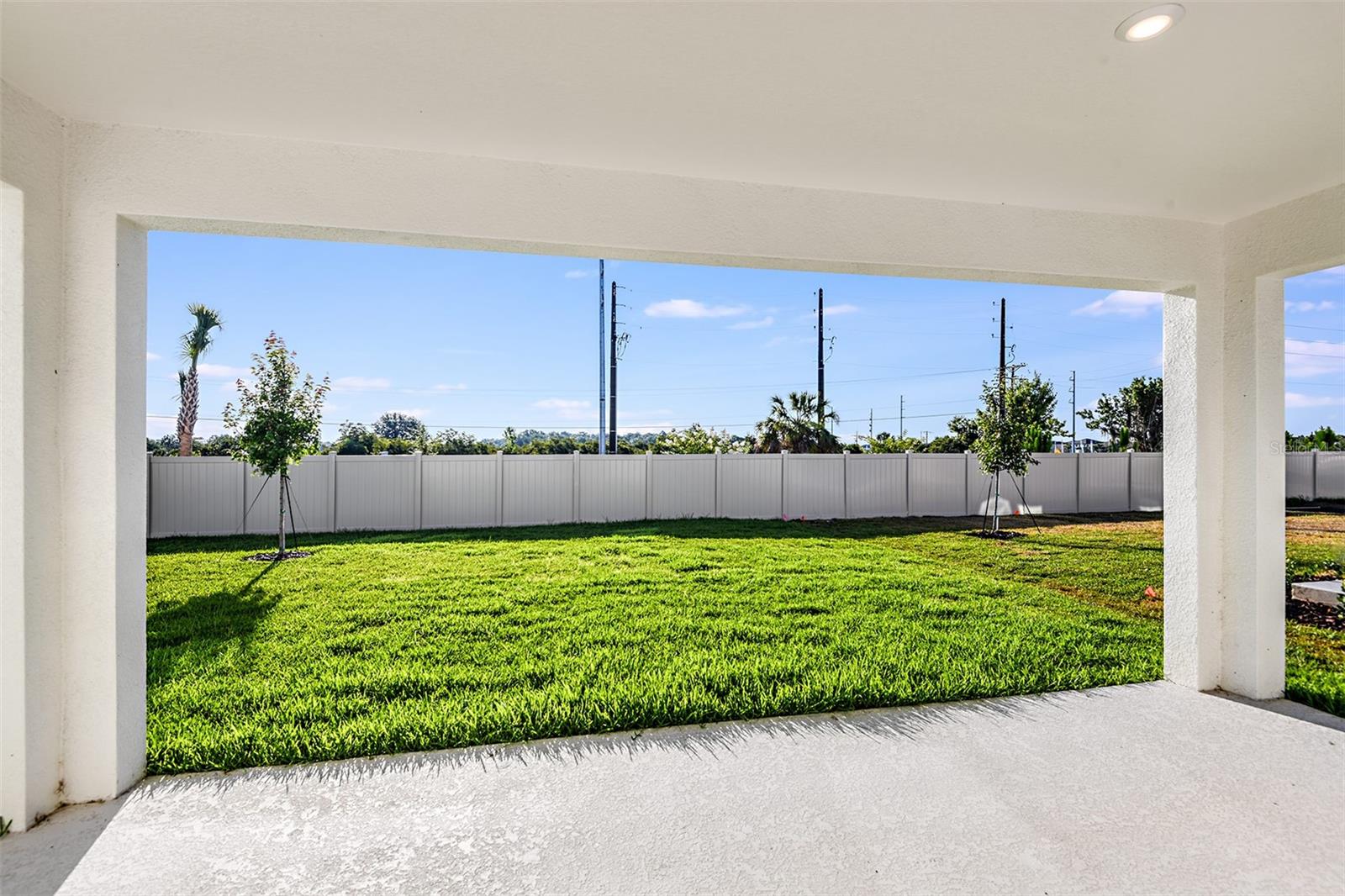 PASADENA WOODS - Residential