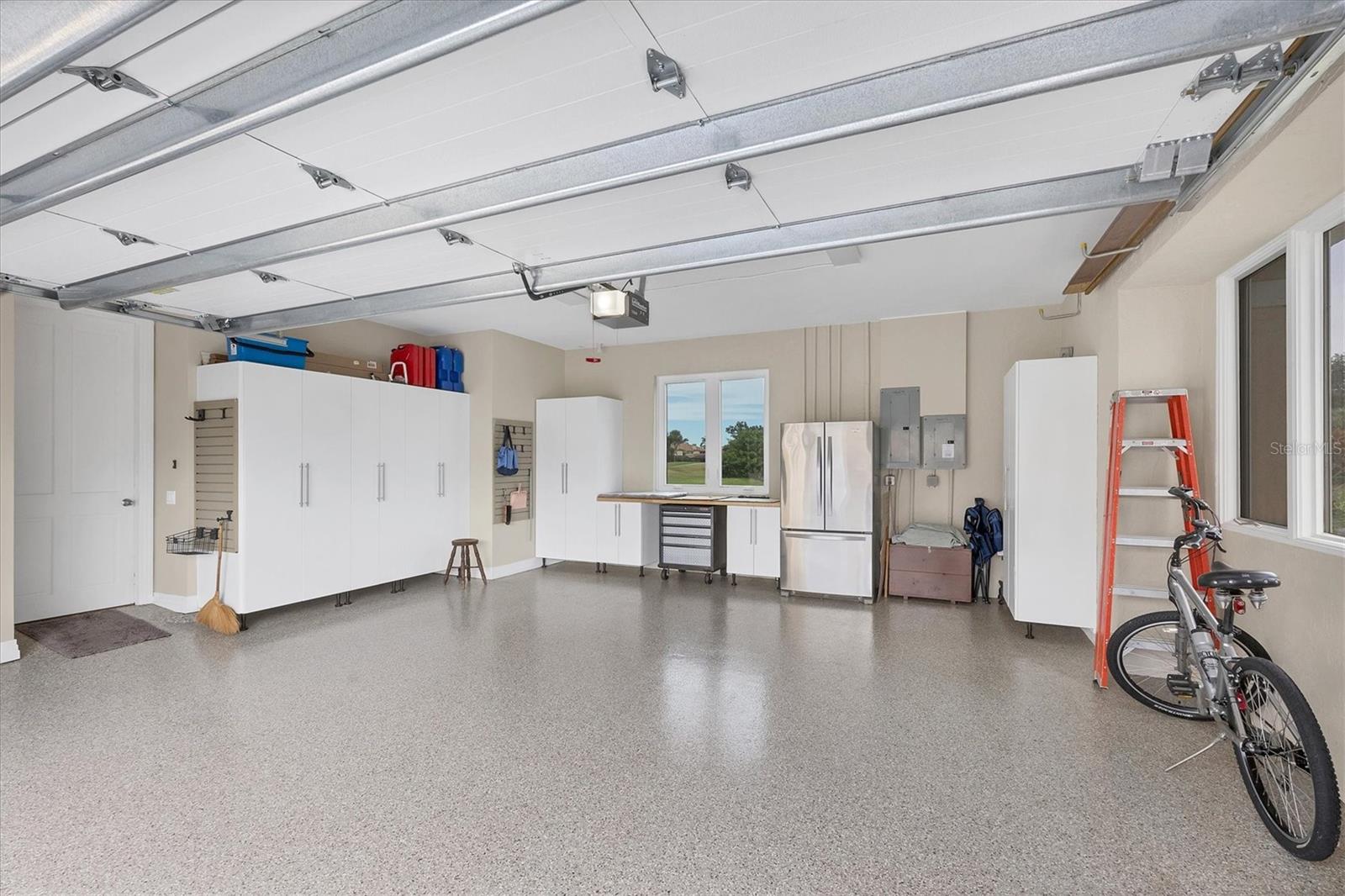 PRESTANCIA - Residential