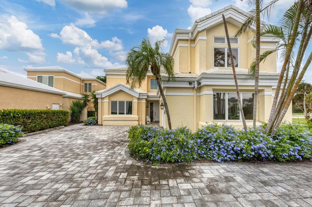 Photo of 7728 Club Lane, Sarasota, FL 34238 (MLS # A4666269)