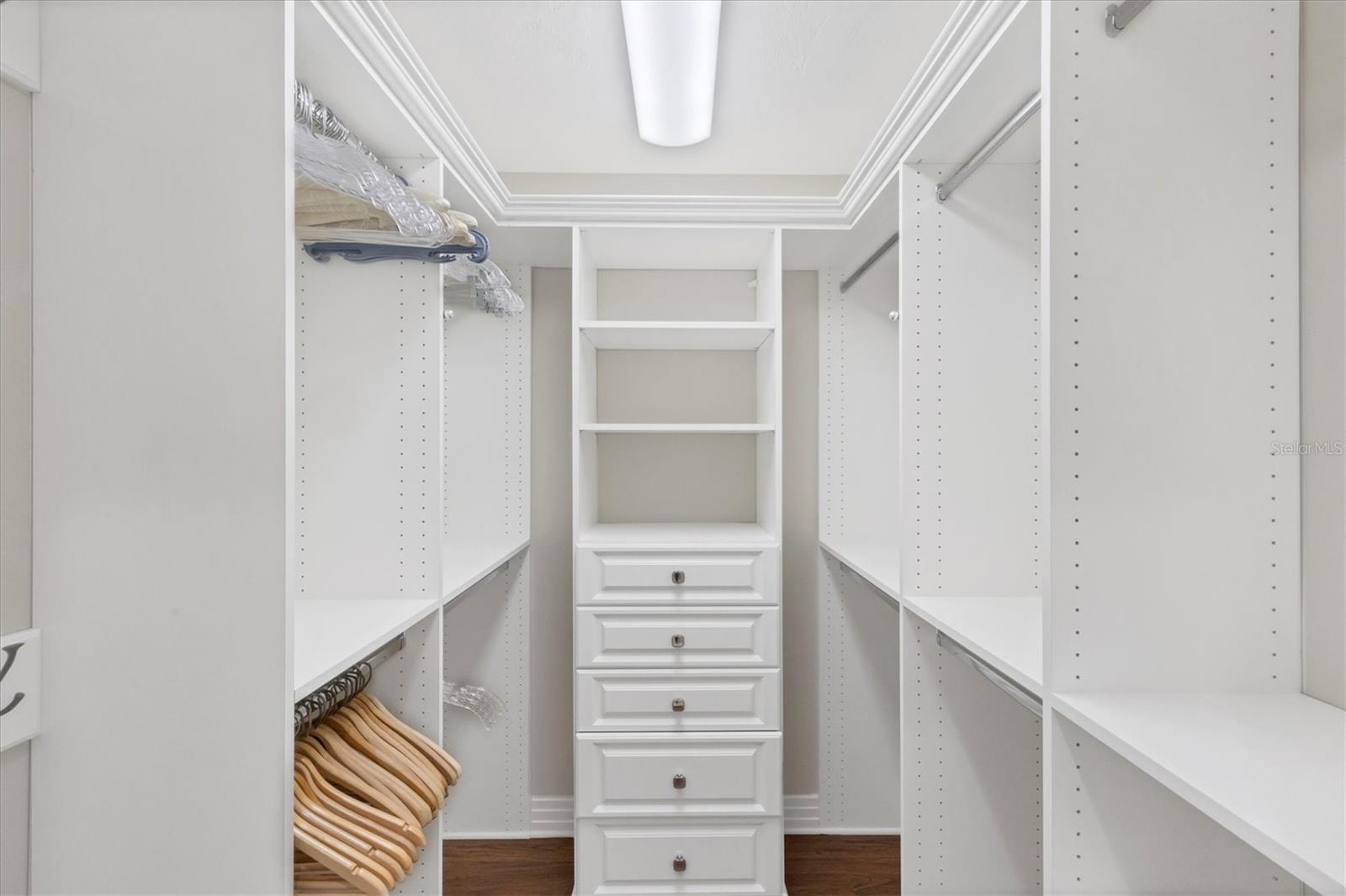 PRESTANCIA - Residential