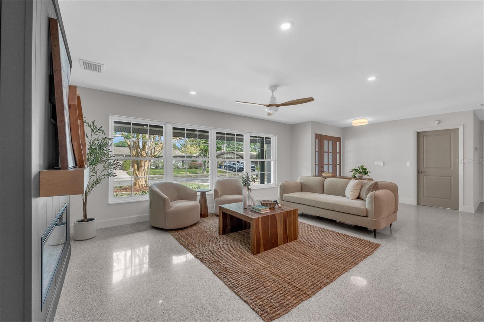 WINTER PARK PINES - Residential