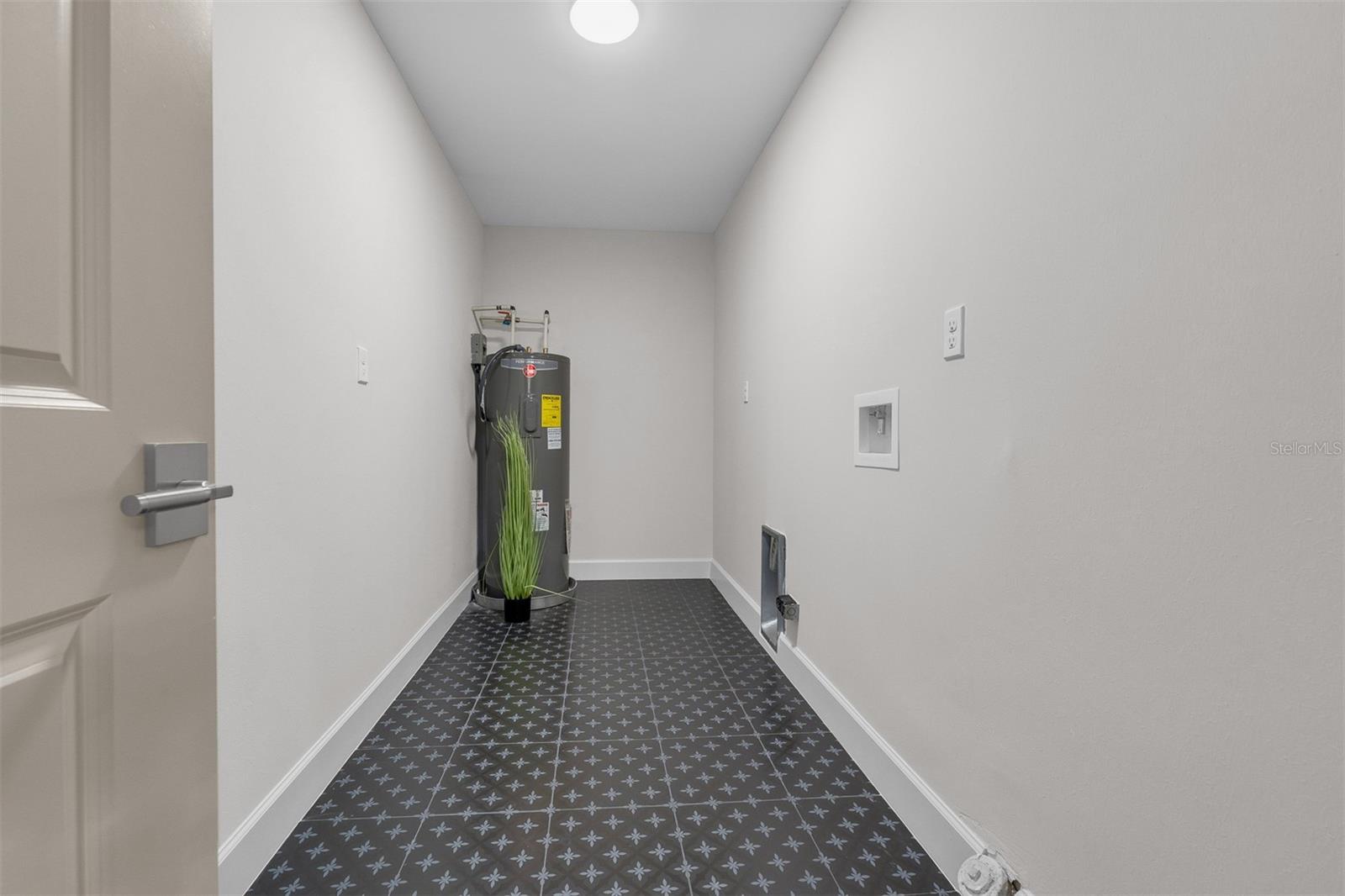 WINTER PARK PINES - Residential