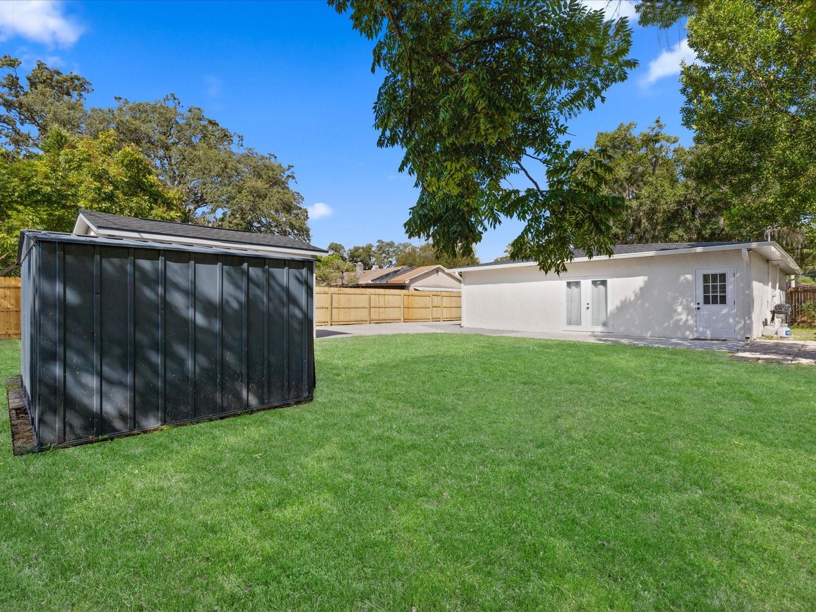 GOLFLAND RESUB - Residential Lease