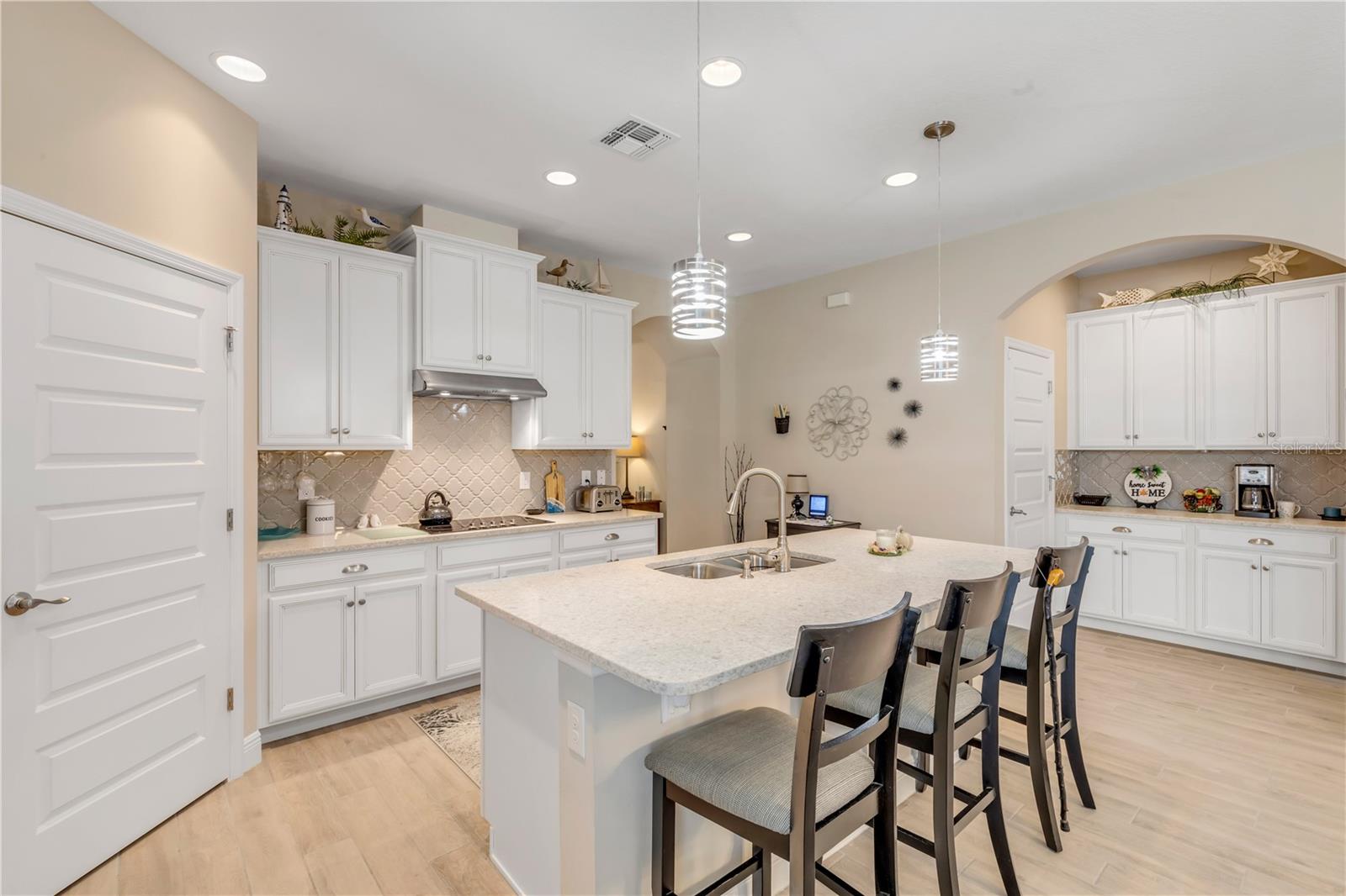 PALMS PH 2B - Residential