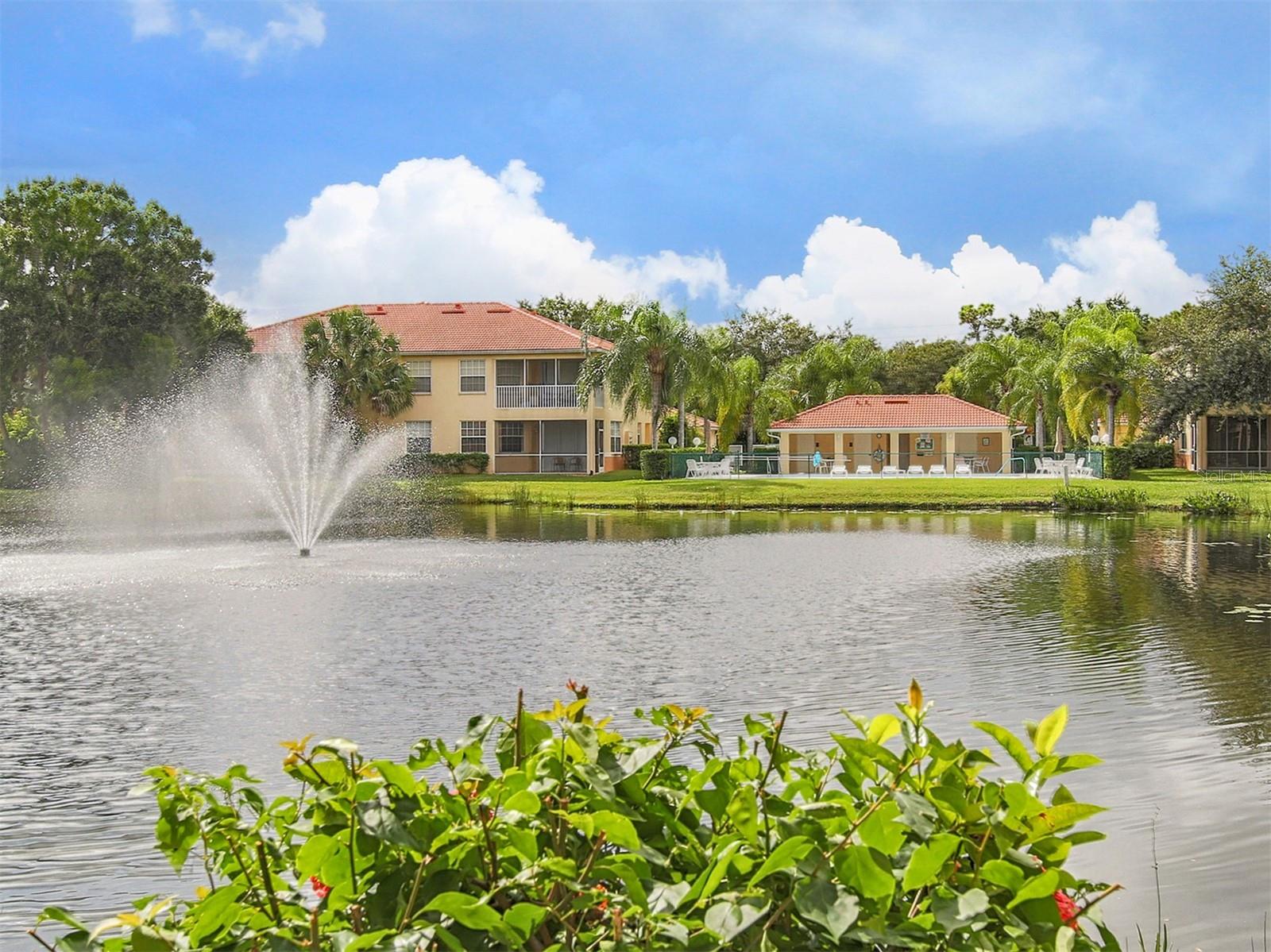 CASA DEL LAGO - Residential