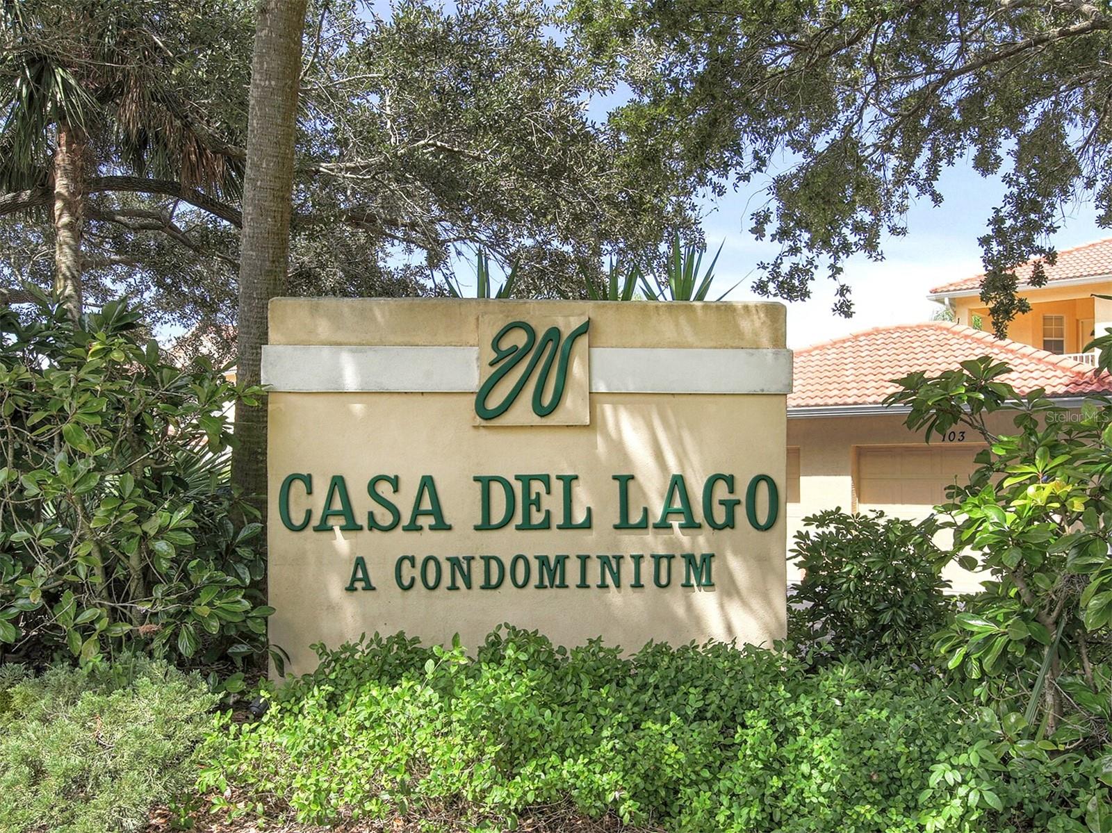 CASA DEL LAGO - Residential