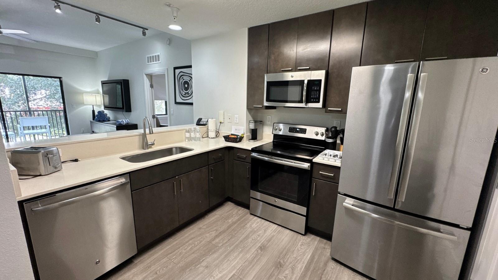 14501 GROVE RESORT AVENUE 3202