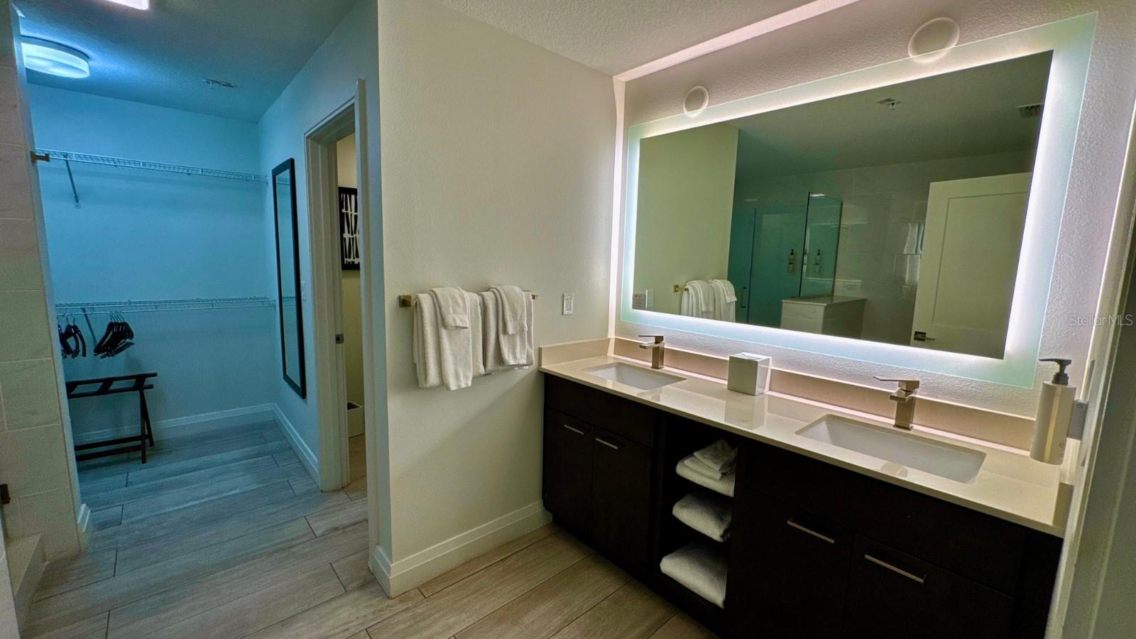 14501 GROVE RESORT AVENUE 3202