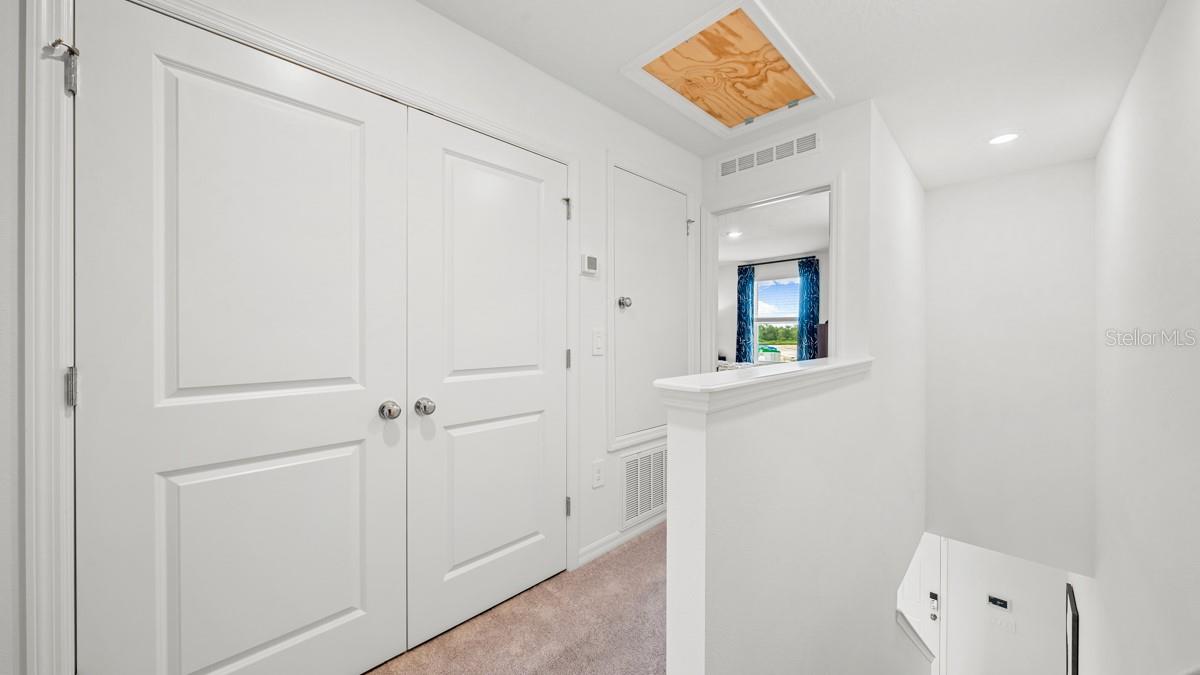 THE TOWNHOMES AT WESTVIEW - Residential