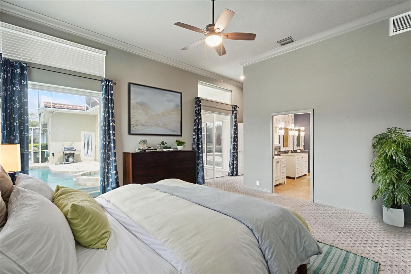 HEATHROW - MUIRFIELD VILLAGE - Residential