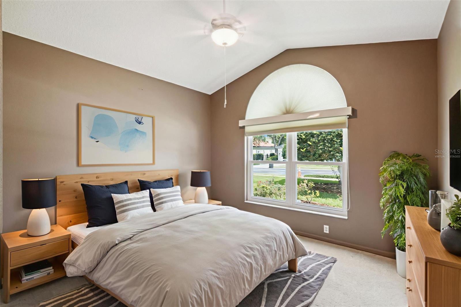 HEATHROW - MUIRFIELD VILLAGE - Residential
