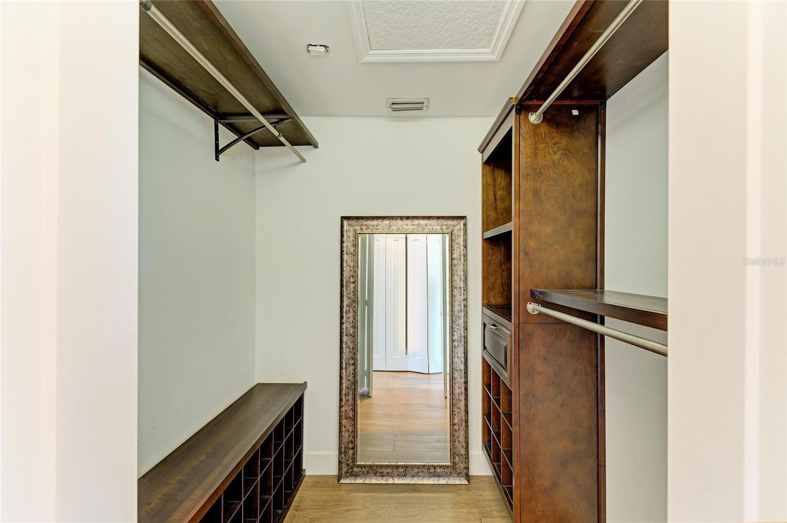 RIVERDALE REV - Residential