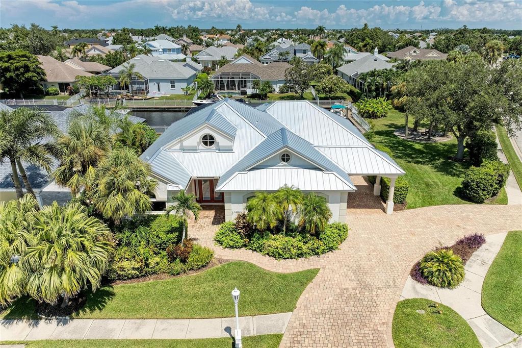 Photo of 202 Americas Cup Boulevard, Bradenton, FL 34208 (MLS # A4662532)