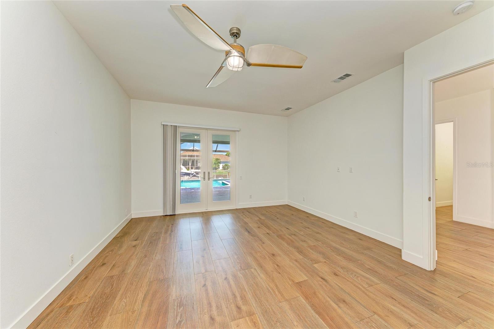 RIVERDALE REV - Residential